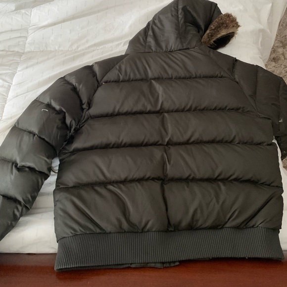 Polo Womens puffer jacket - Picture 3 of 3